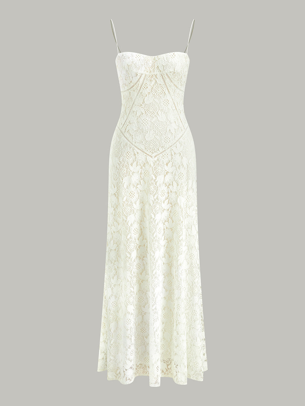Robe à fines bretelles en dentelle