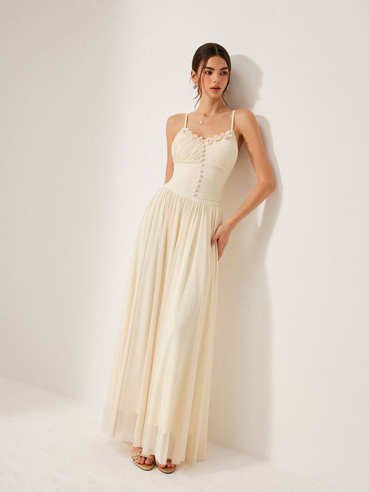 Robe à col en cœur en résille à panneaux