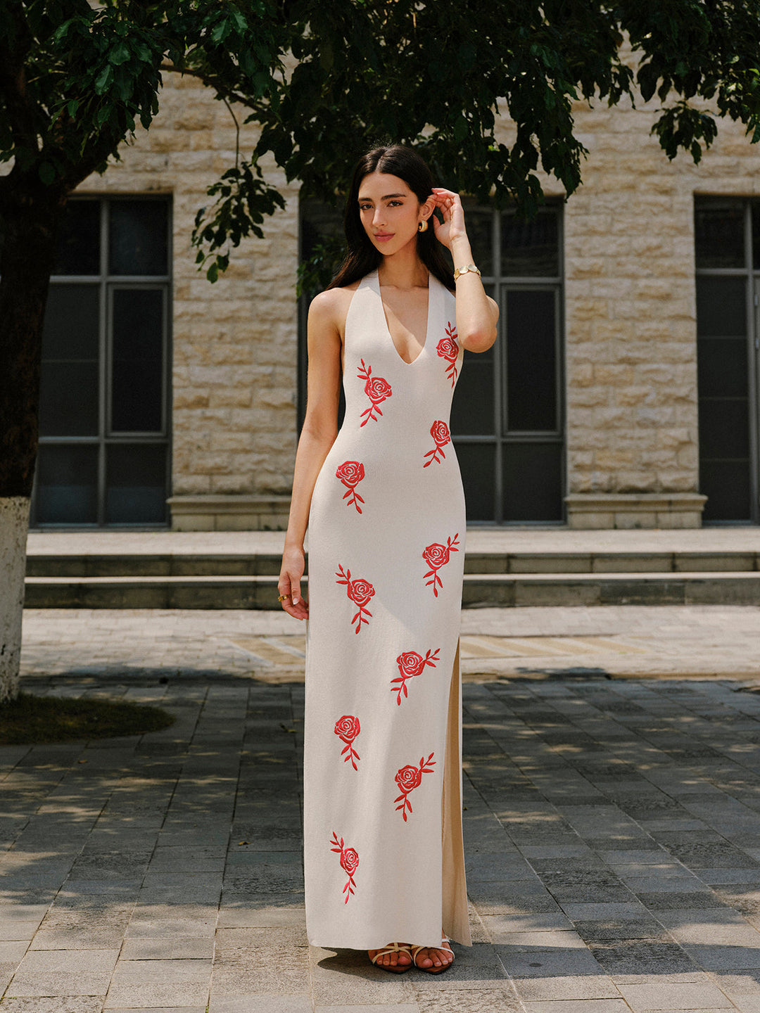 Robe Longue Tricotée à Décolleté Plongeant et Découpe
