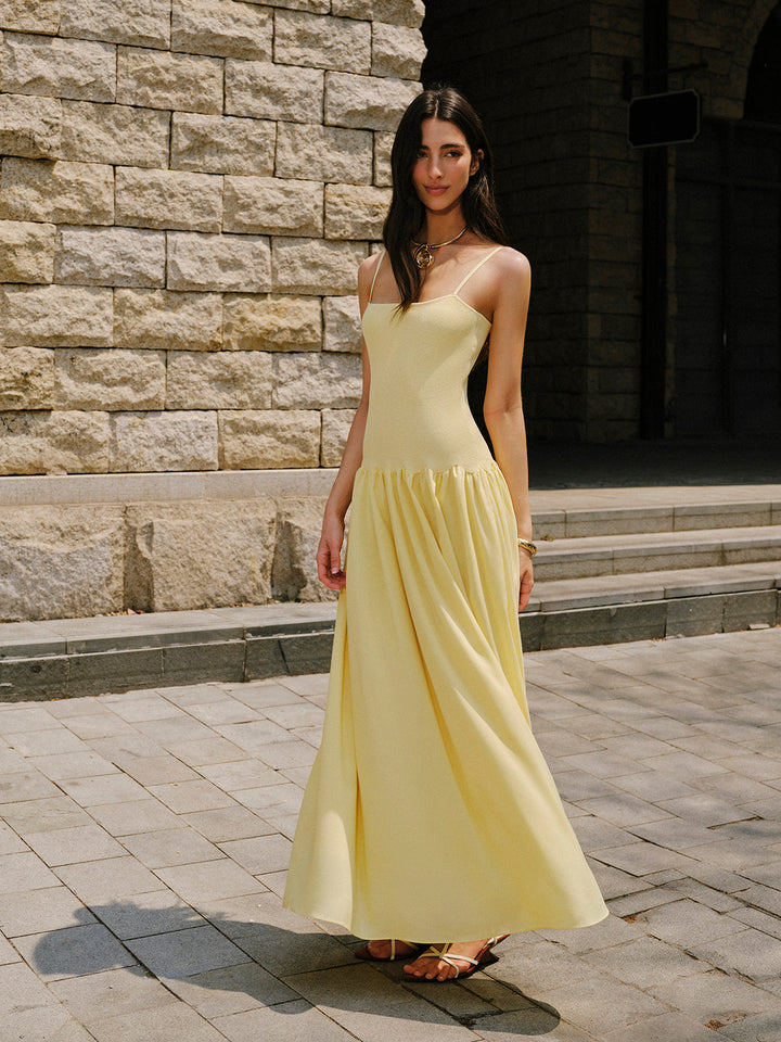Robe Pull Col Roulé à Ourlet Plissé