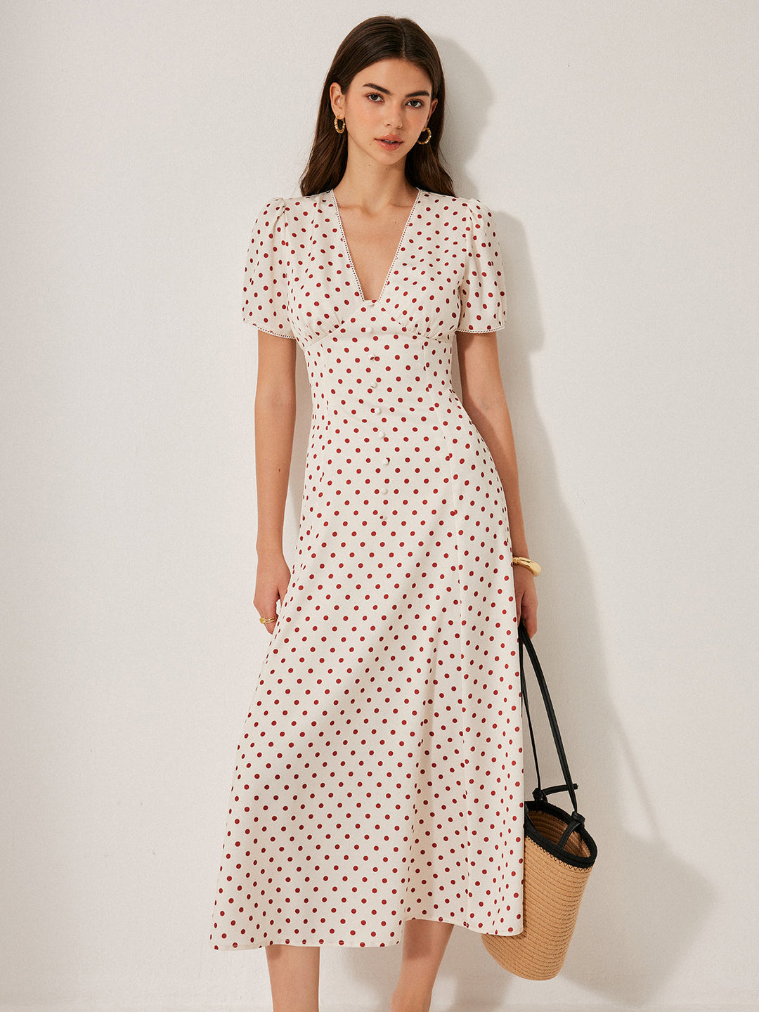 Robe à pois avec manches bouffantes