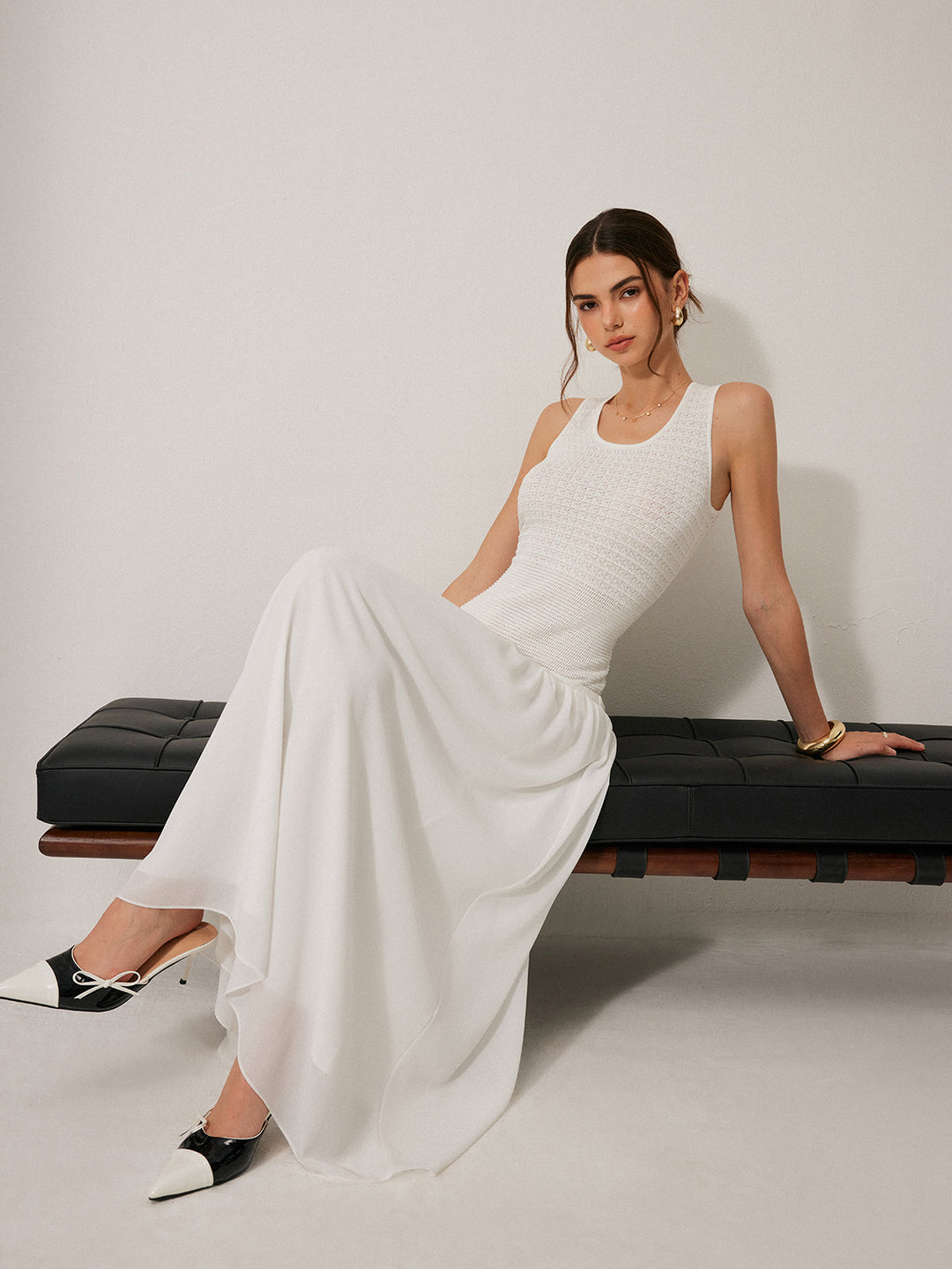 Robe sans manches en maille semi-transparente