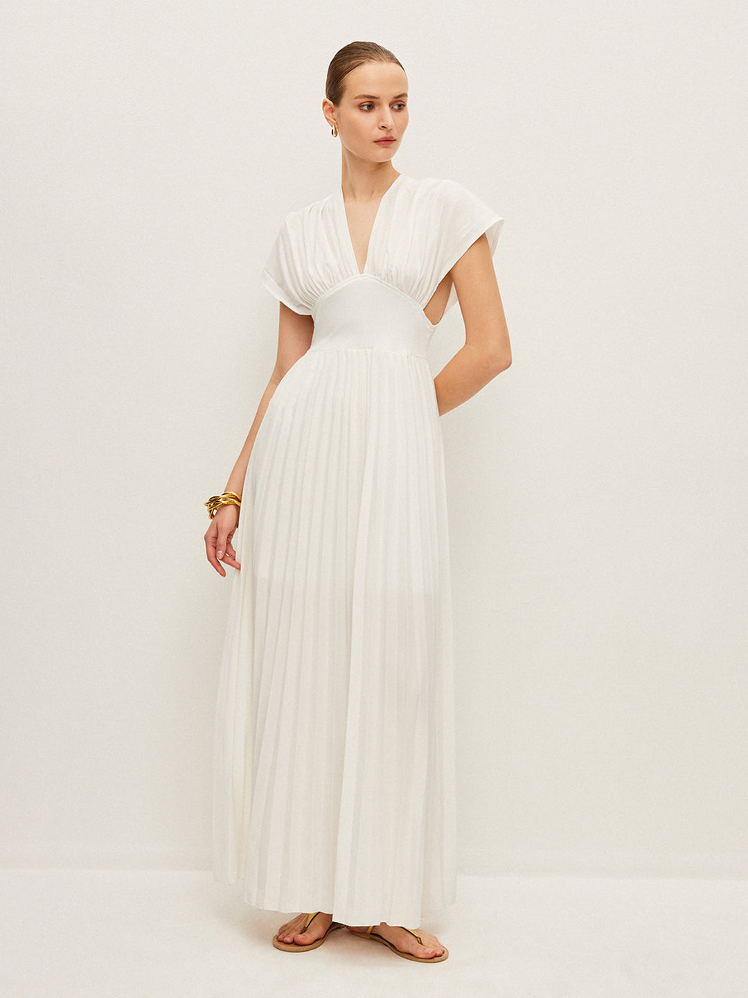 Robe à Manches Courtes Plissées