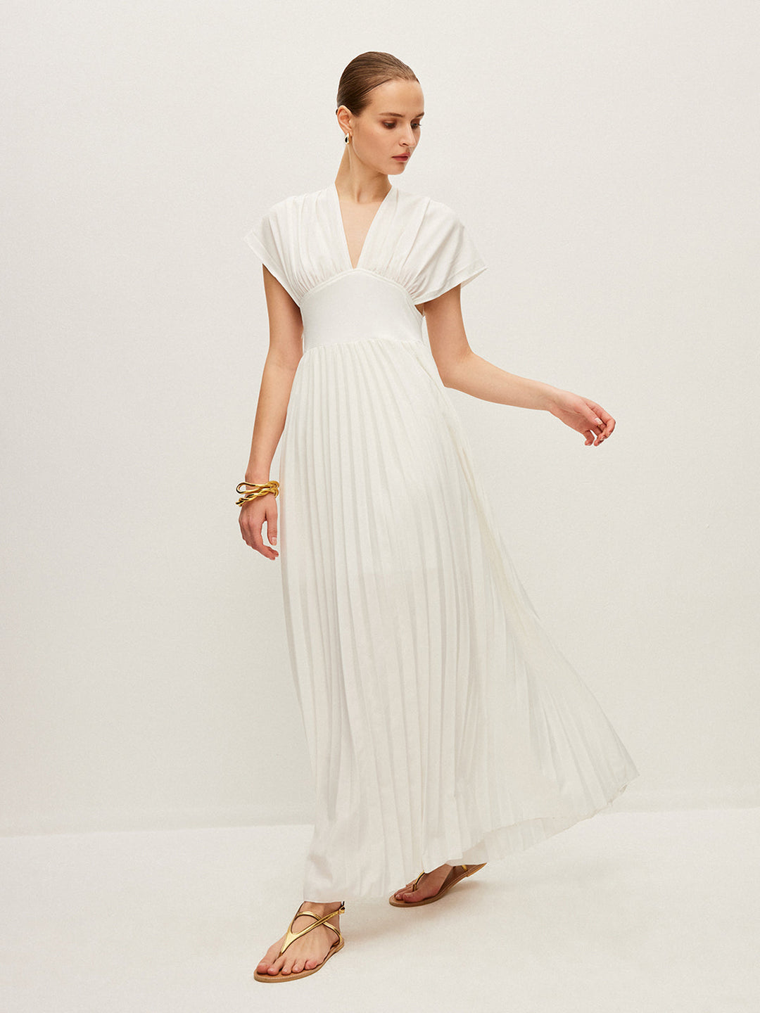 Robe à Manches Courtes Plissées