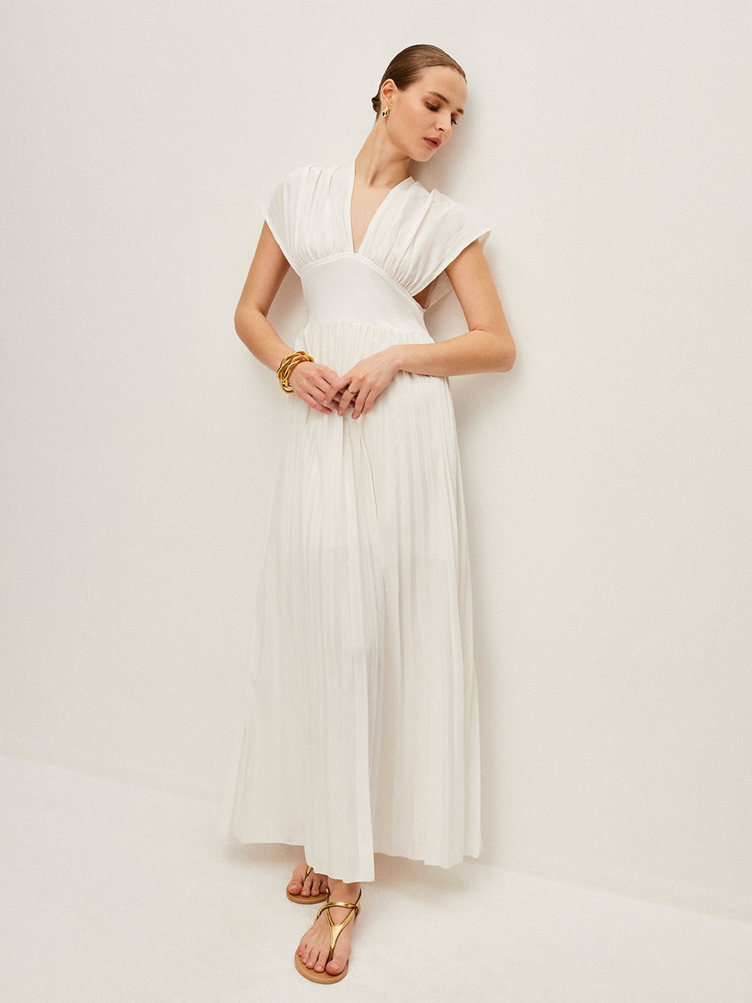 Robe à Manches Courtes Plissées