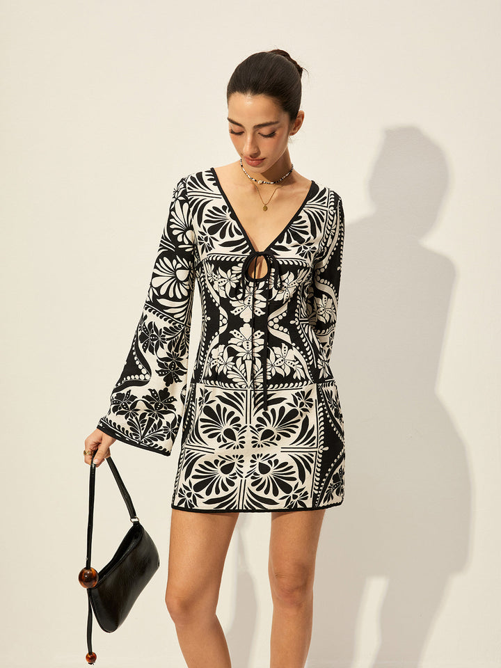 Robe à manches cloche à nouer imprimée