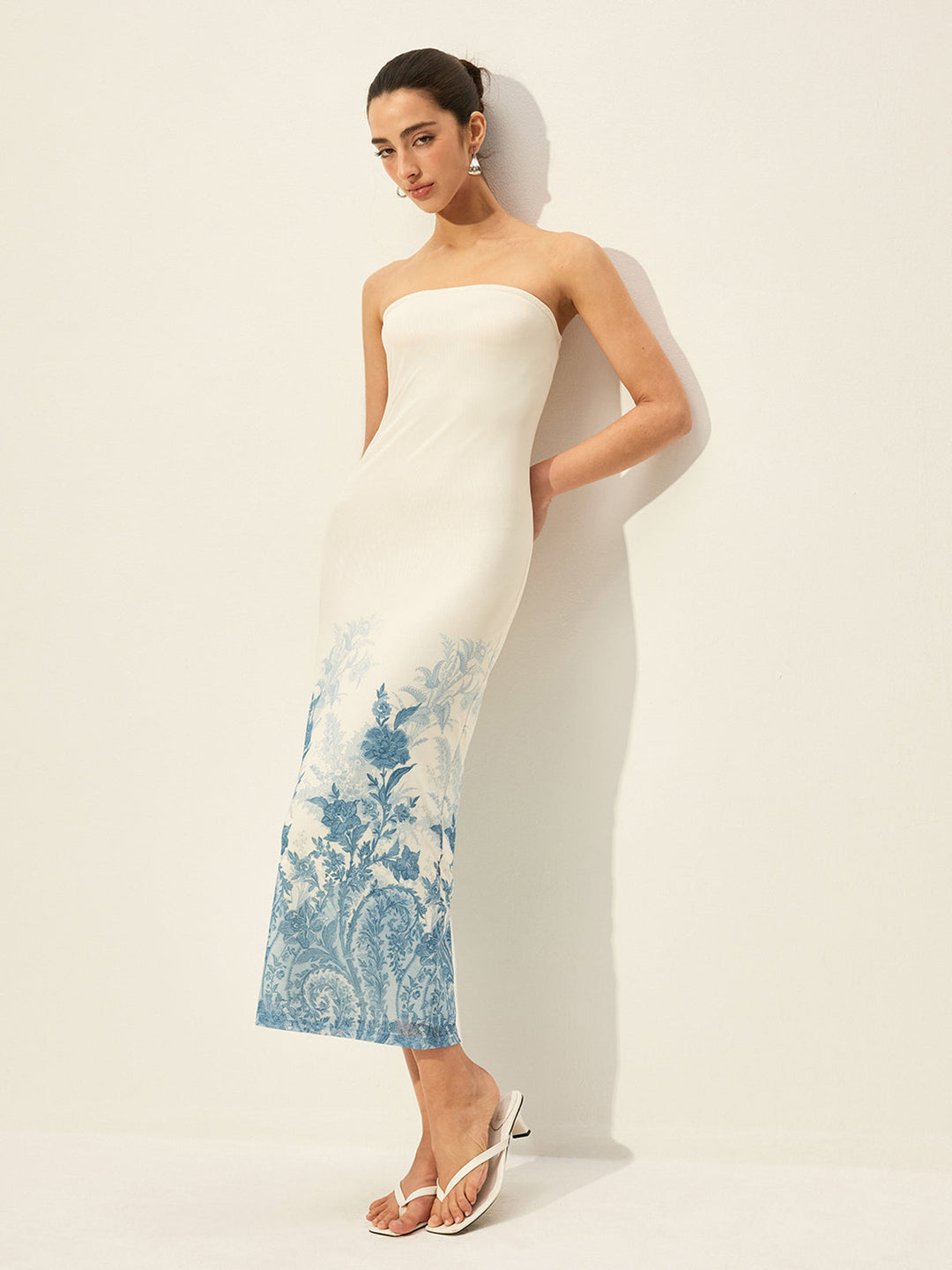 Robe Sans Bretelles en Maille avec Ourlet Fleuri