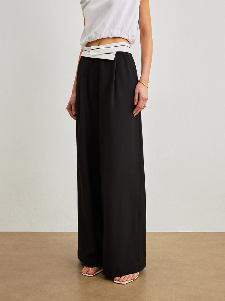 Pantalon Mi-Taille Avec Poches et Ceinture Contrastée