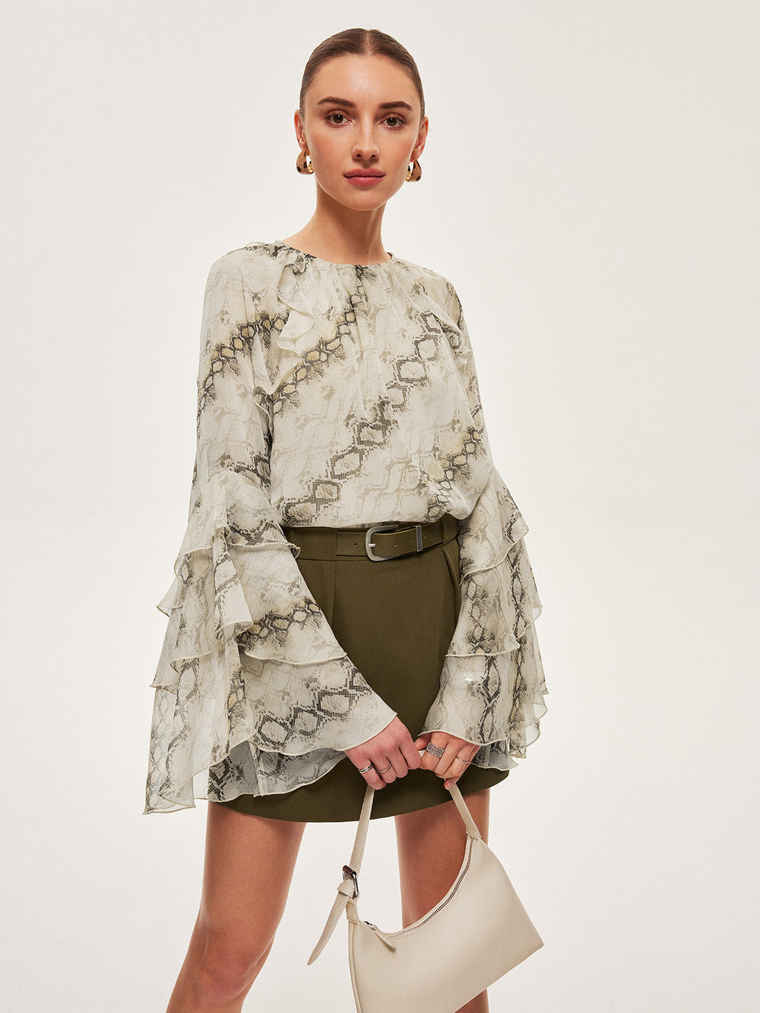 Blouse en mousseline à manches volantées et imprimé semi-transparent