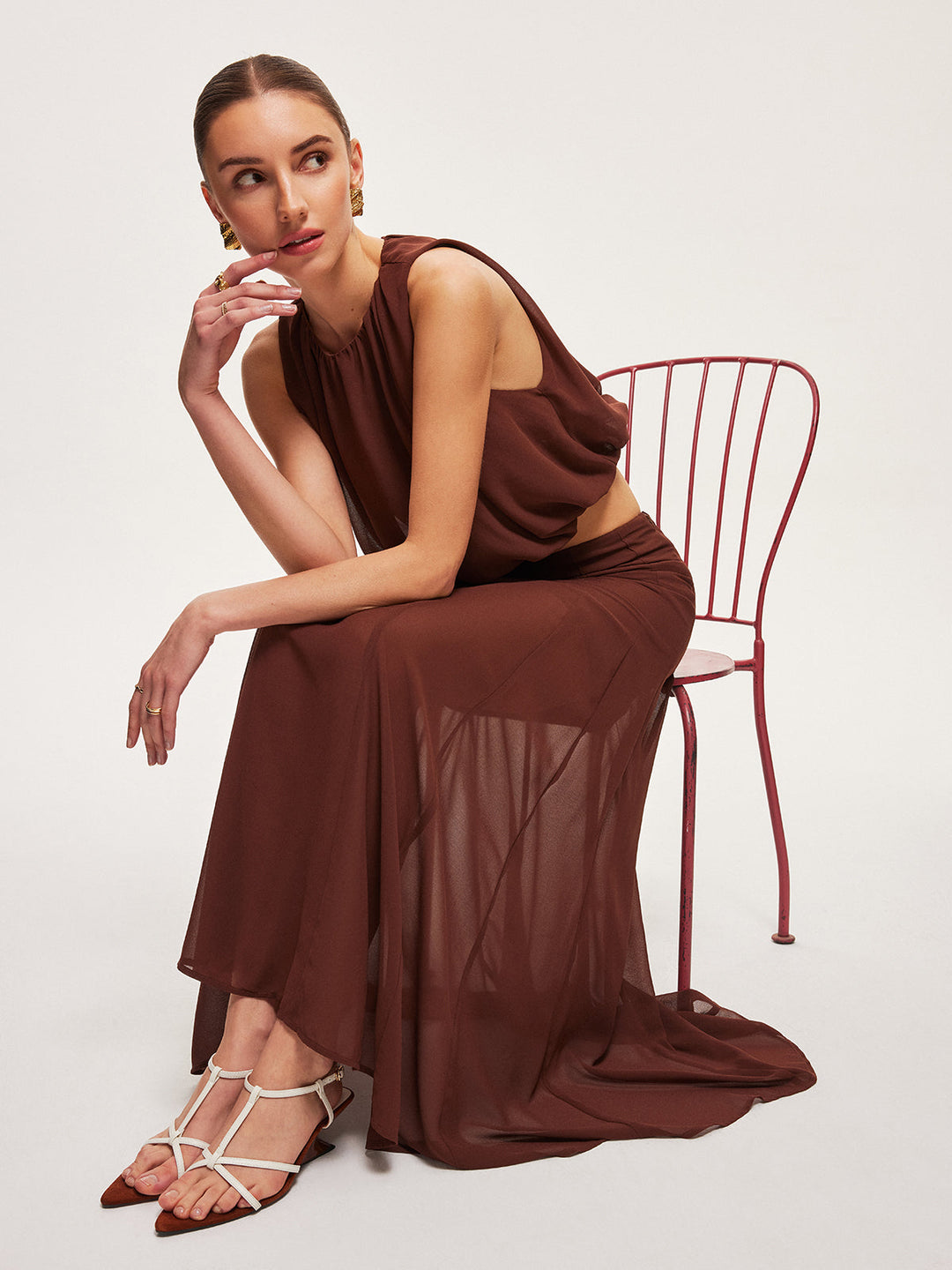 Jupe évasée semi-transparente en mousseline