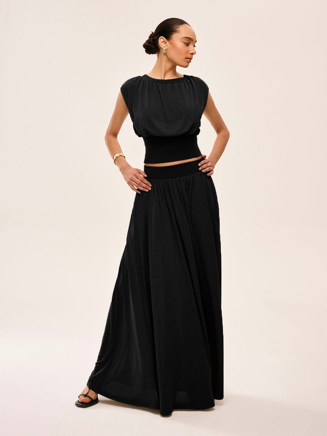 Ensemble haut à taille froncée et jupe fluide