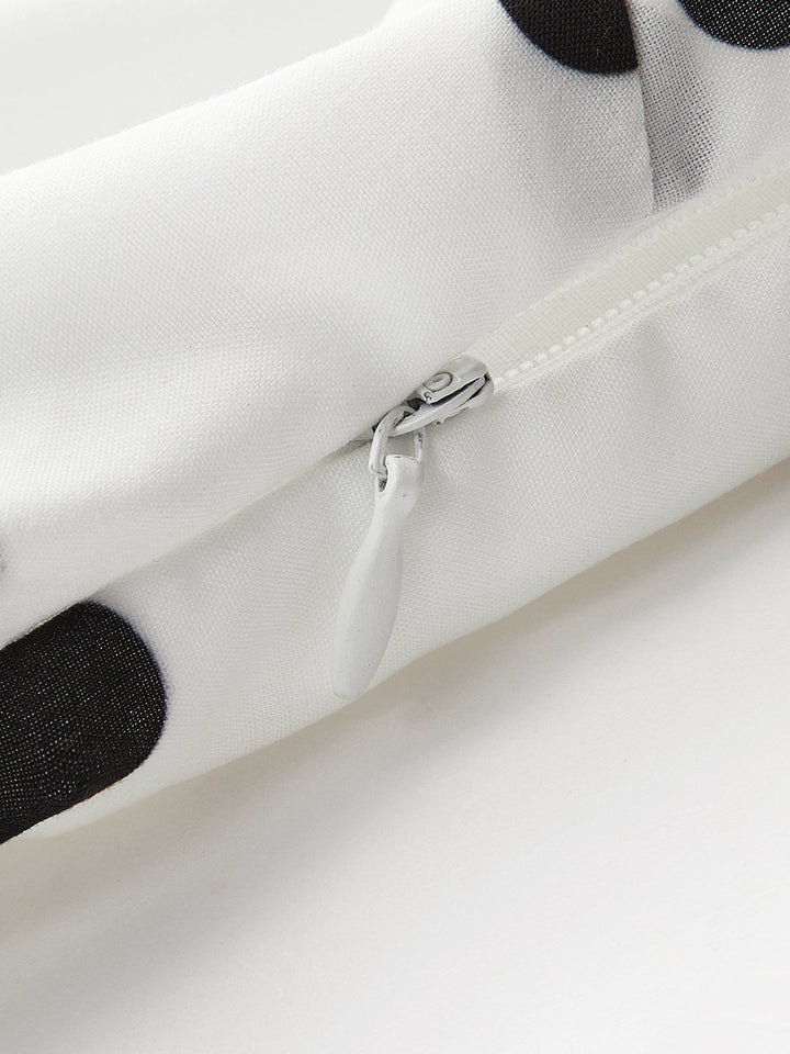 Robe à pois à encolure à nouer avec fermeture éclair