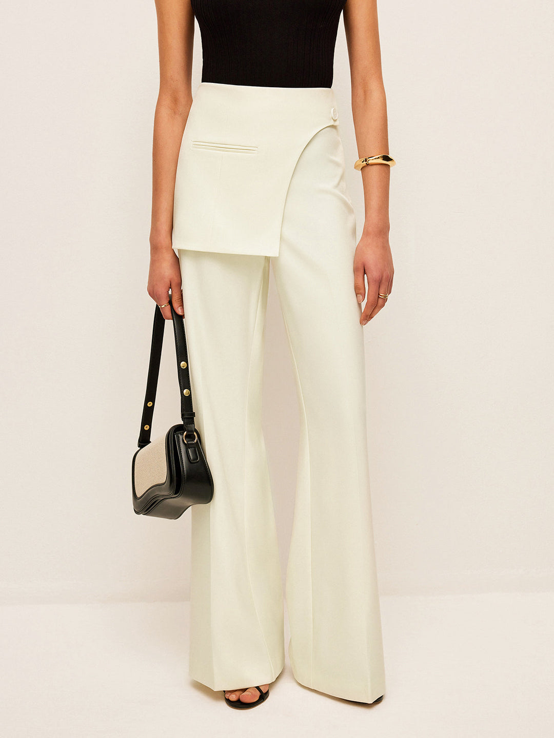 Pantalon taille mi-haute avec détail enveloppant
