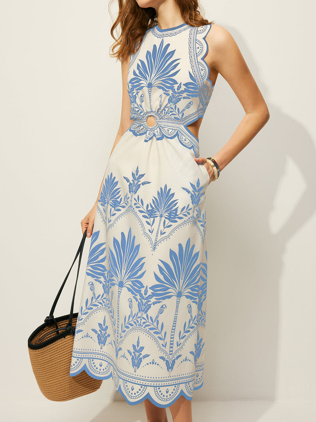 Robe à découpes florale bohème