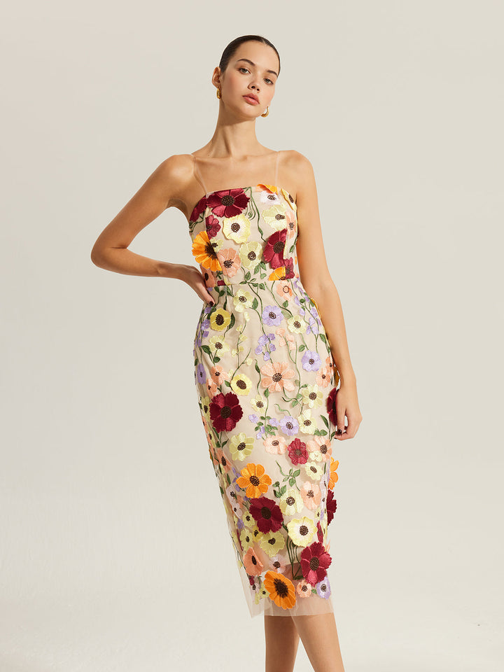 Robe Longue Fleurie Brodé Semi-Transparente Avec Bretelles Transparents