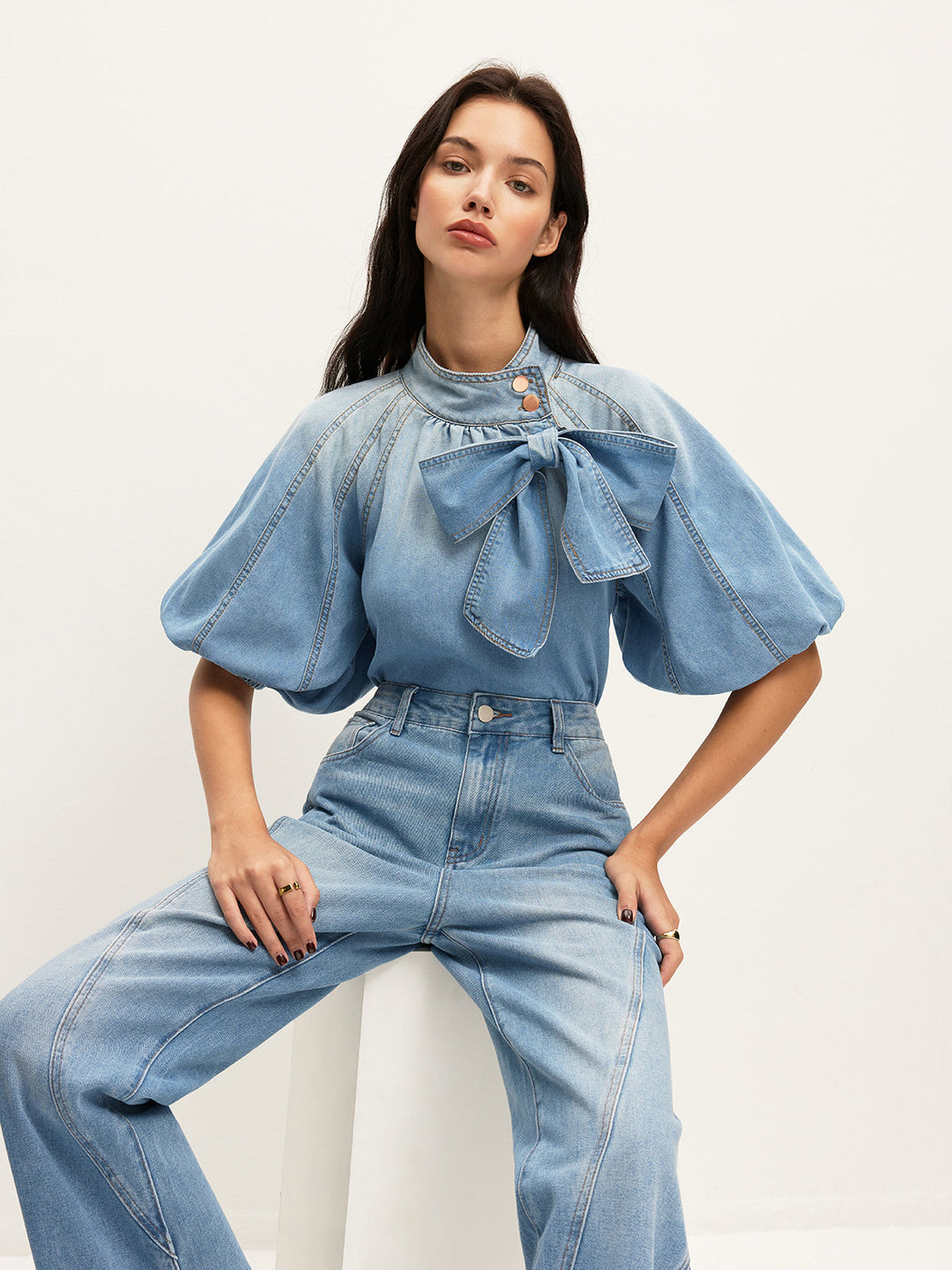 Top Manches Bouffantes En Denim Avec Détail Nœud