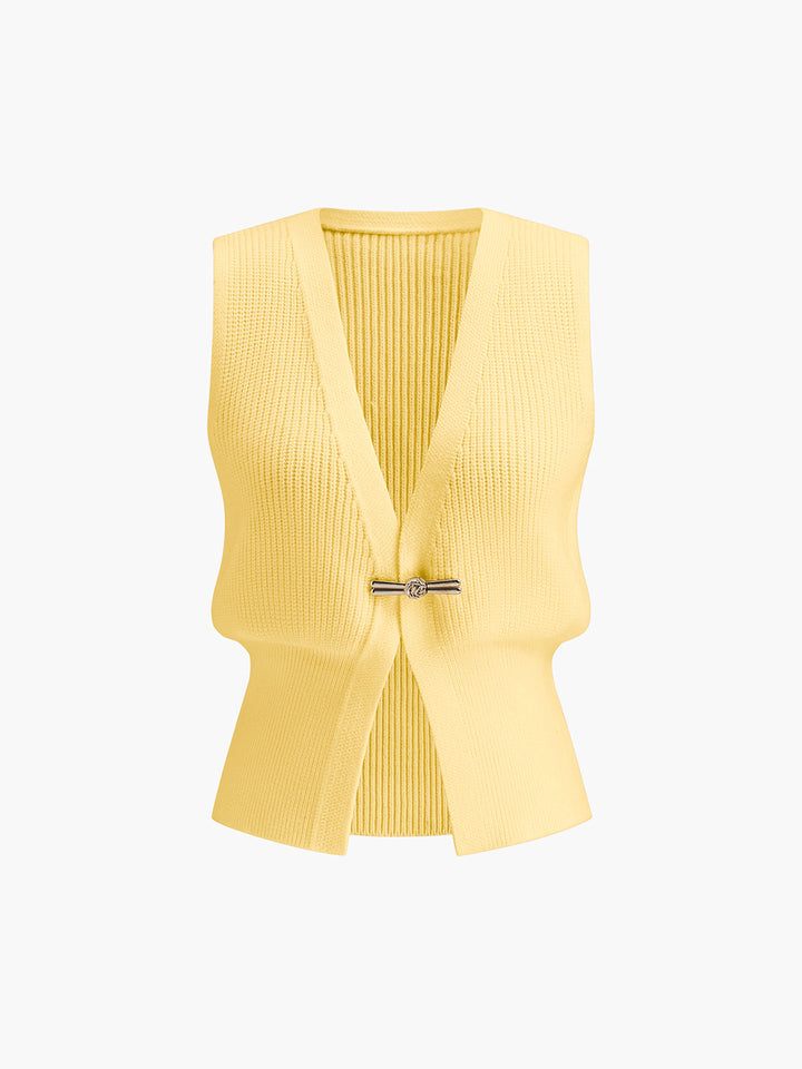 Gilet sans manches côtelé à boucle métallique