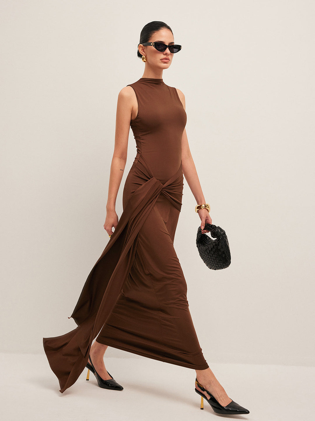 Robe sans manches à nœud torsadé