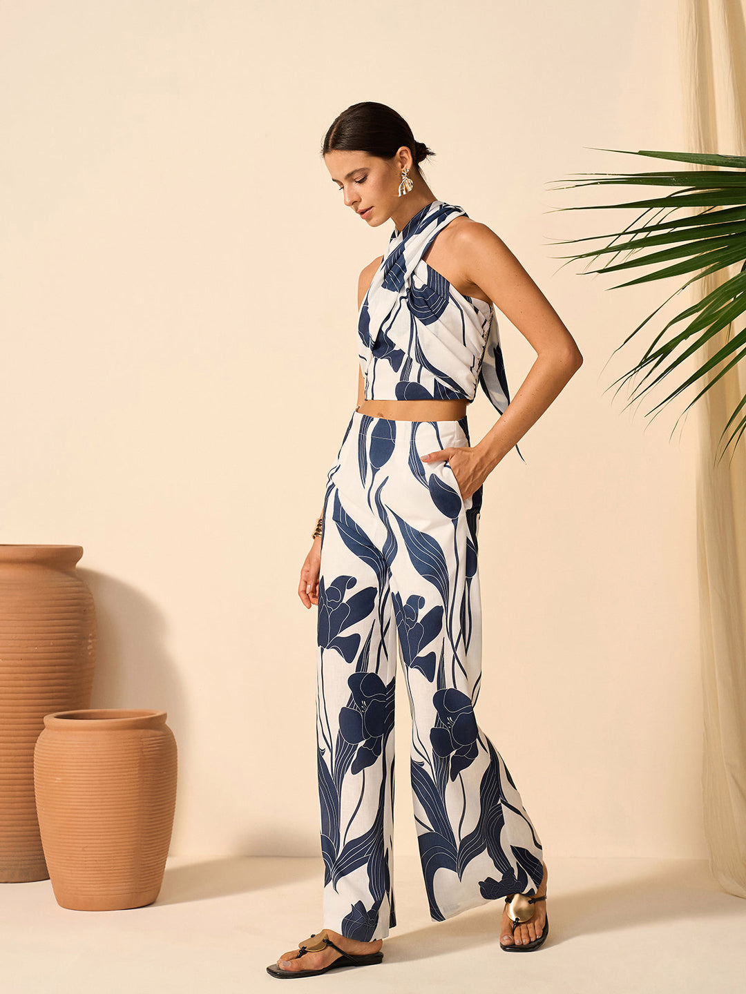 Ensemble Haut Dos-Nu à Imprimé Floral et Pantalon