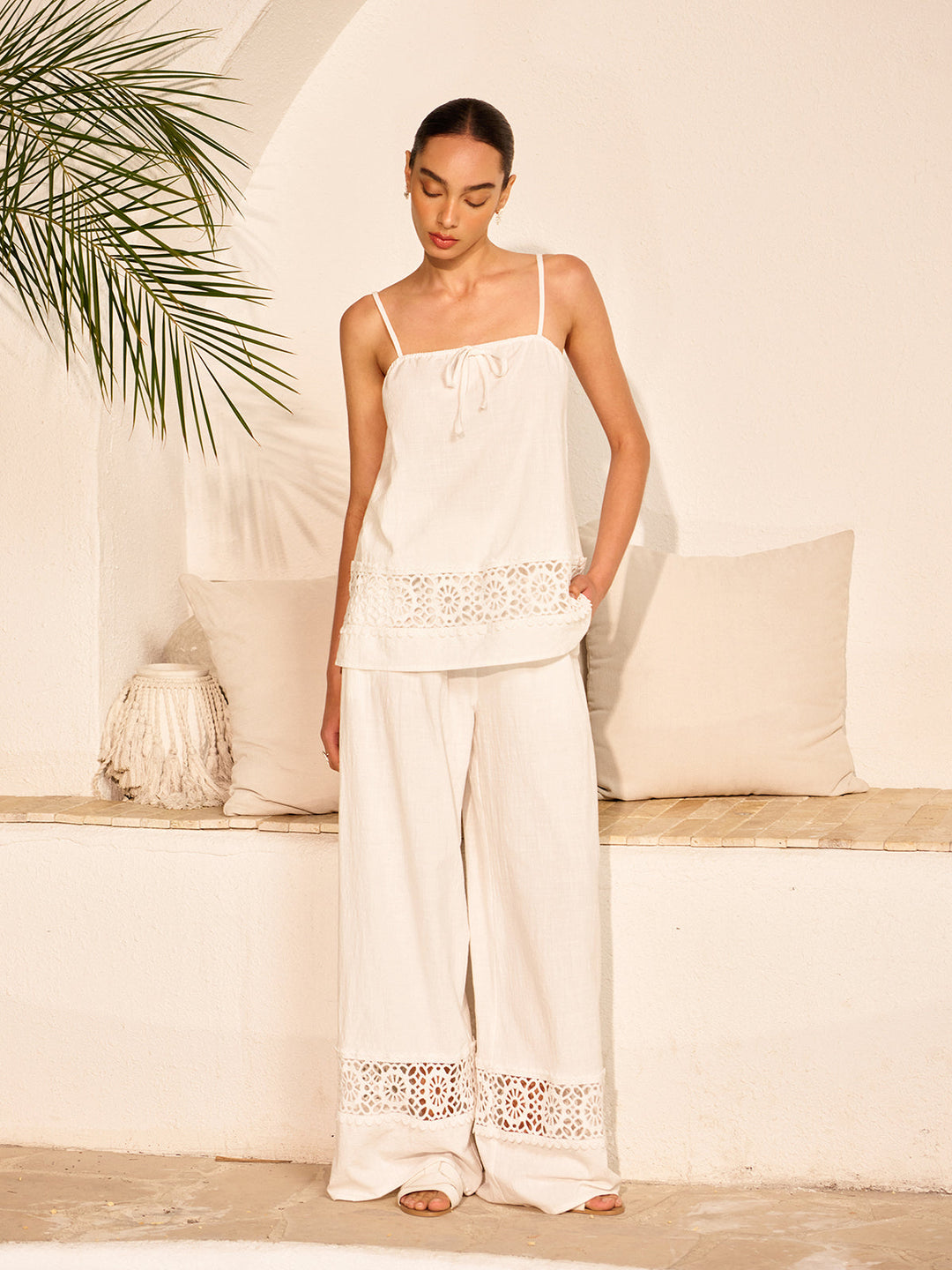 Ensemble de pantalons en coton avec panneaux en dentelle