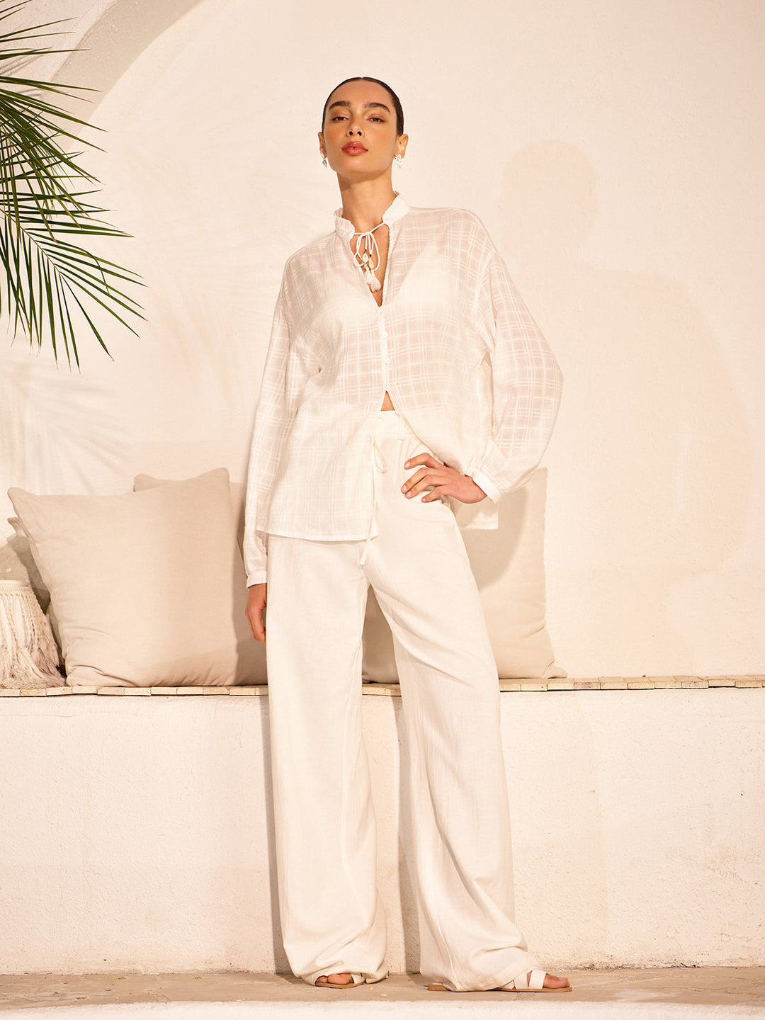 Chemise à nouer à franges semi-transparente
