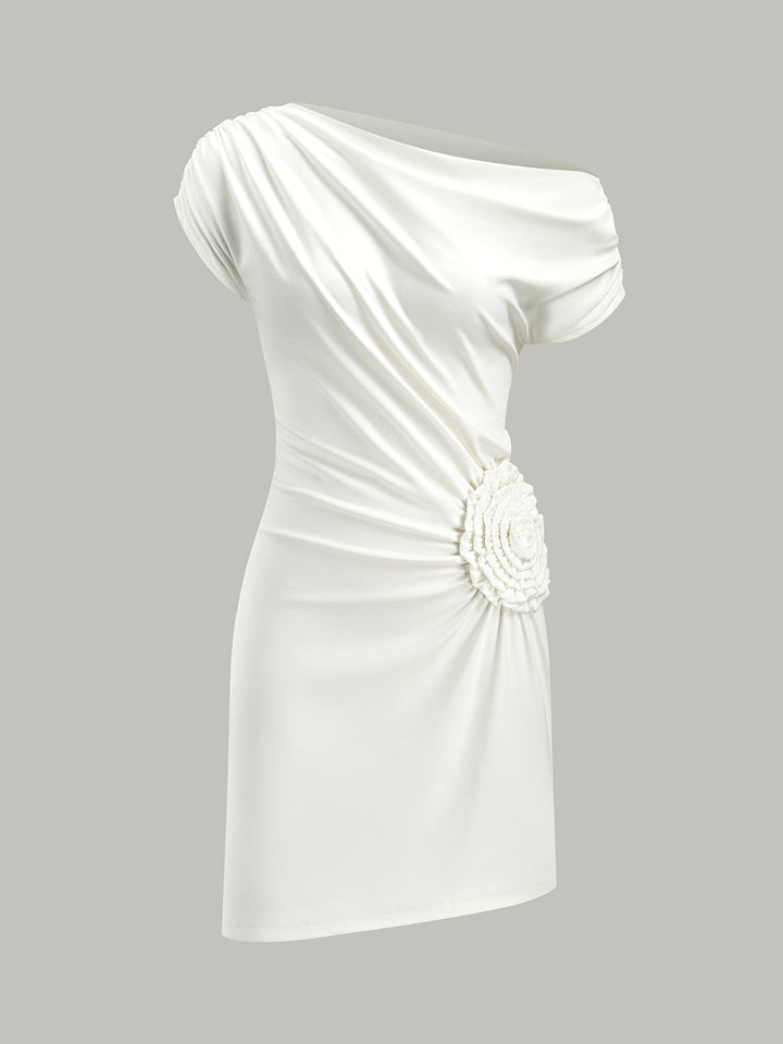 Robe à épaules dénudées avec détail rosette