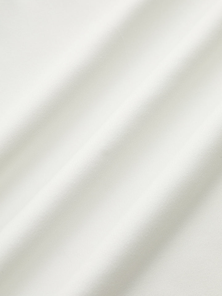 Robe à épaules dénudées avec détail rosette