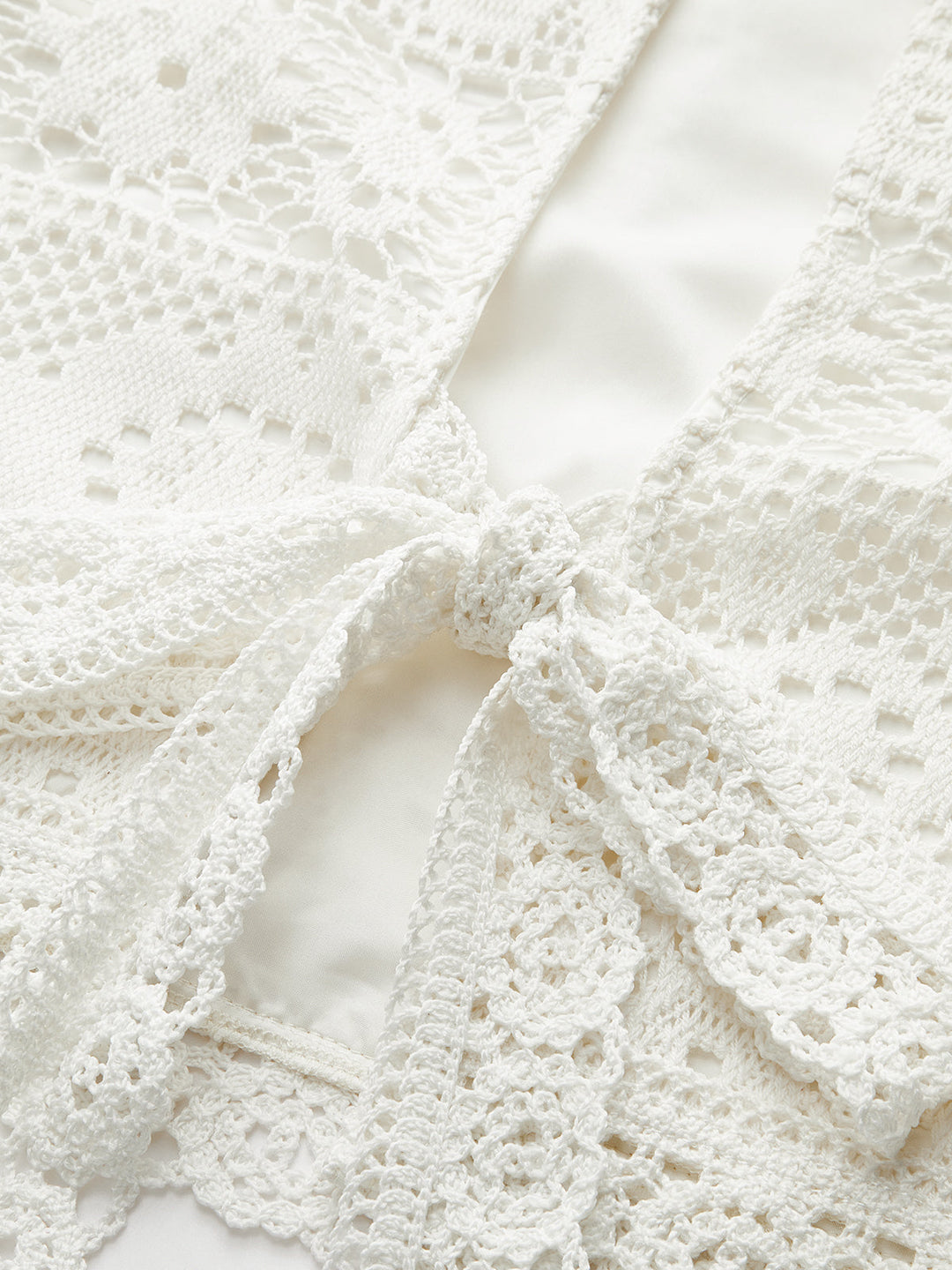 Ensemble Jupe Semi-Transparente à Liens au Crochet