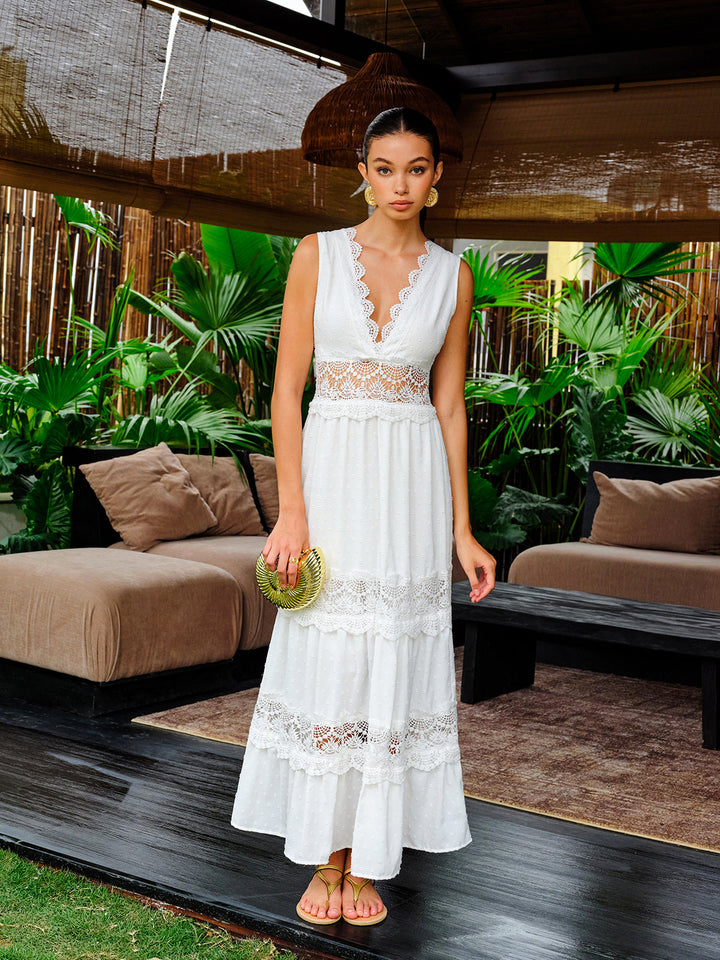Robe à col en V avec bordure en dentelle semi-transparente
