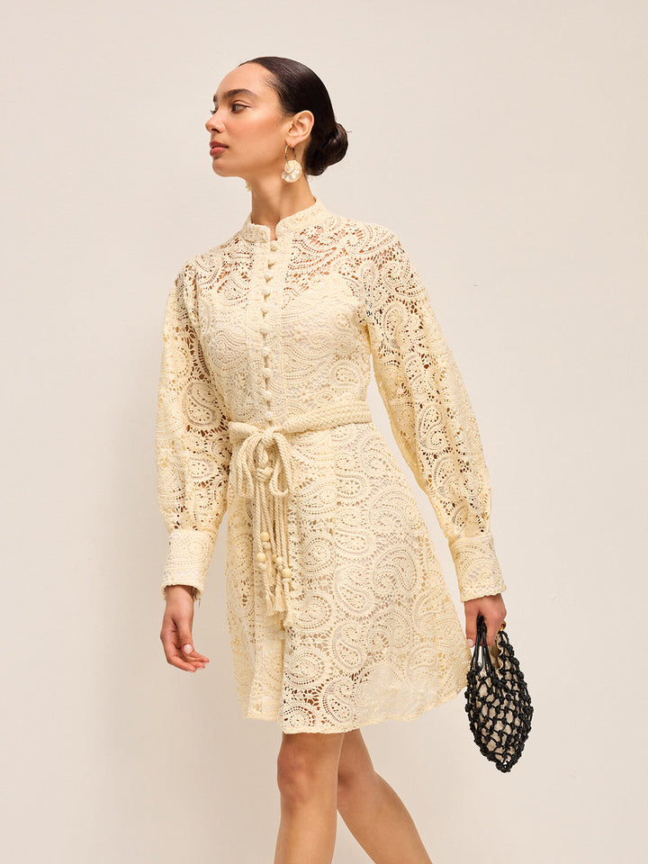 Robe Ceinture Semi-Transparente en Dentelle