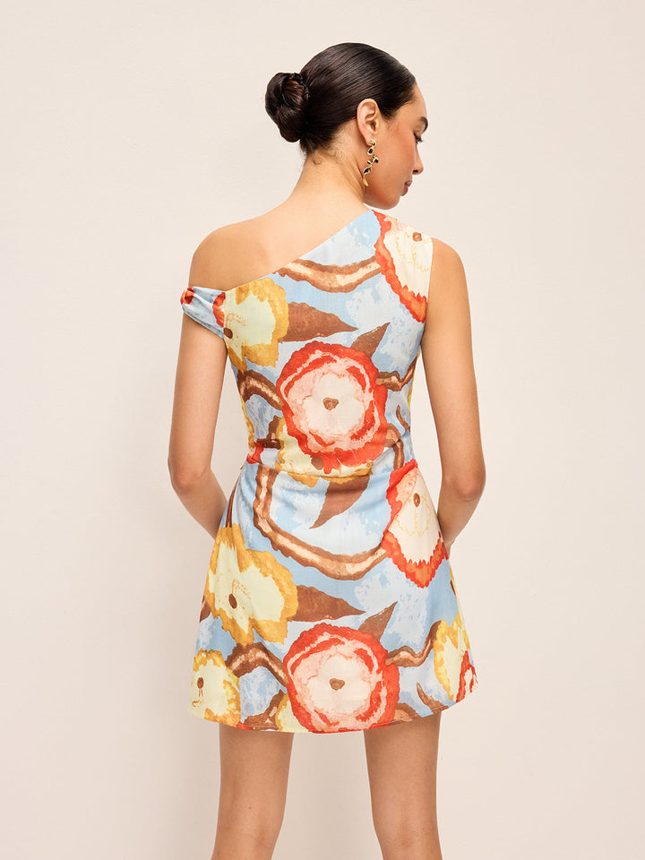 Robe imprimée asymétrique à ceinture