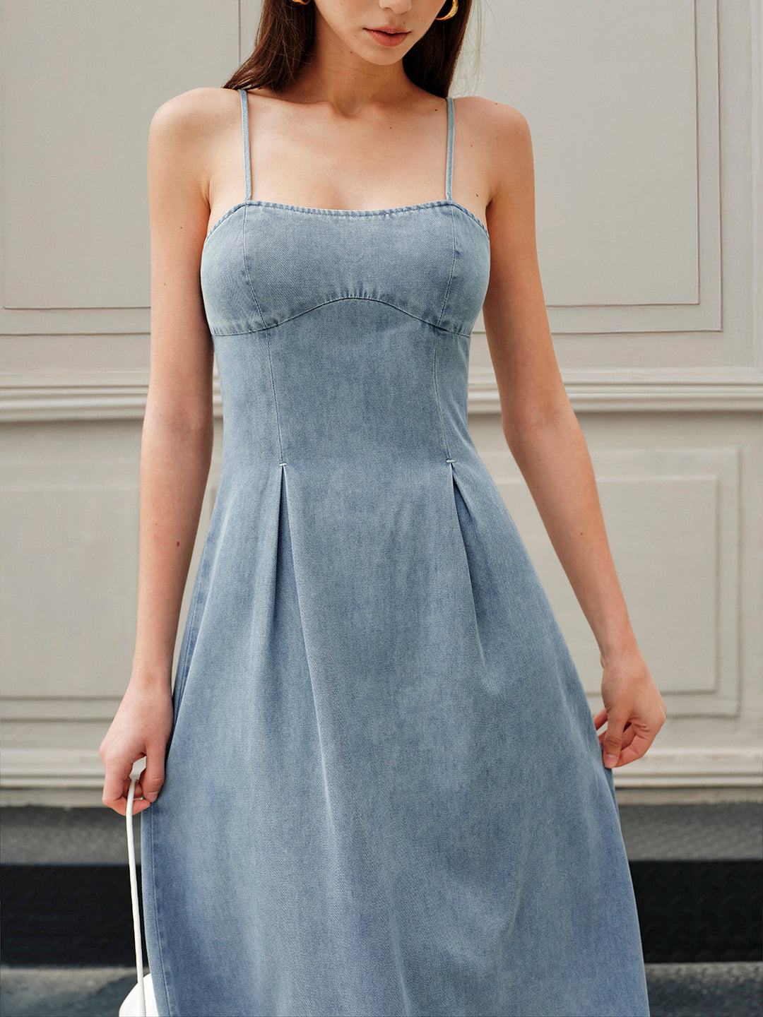 Robe Patineuse Zippée Minimaliste en Denim