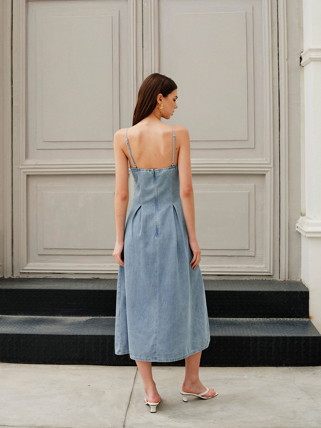 Robe Patineuse Zippée Minimaliste en Denim