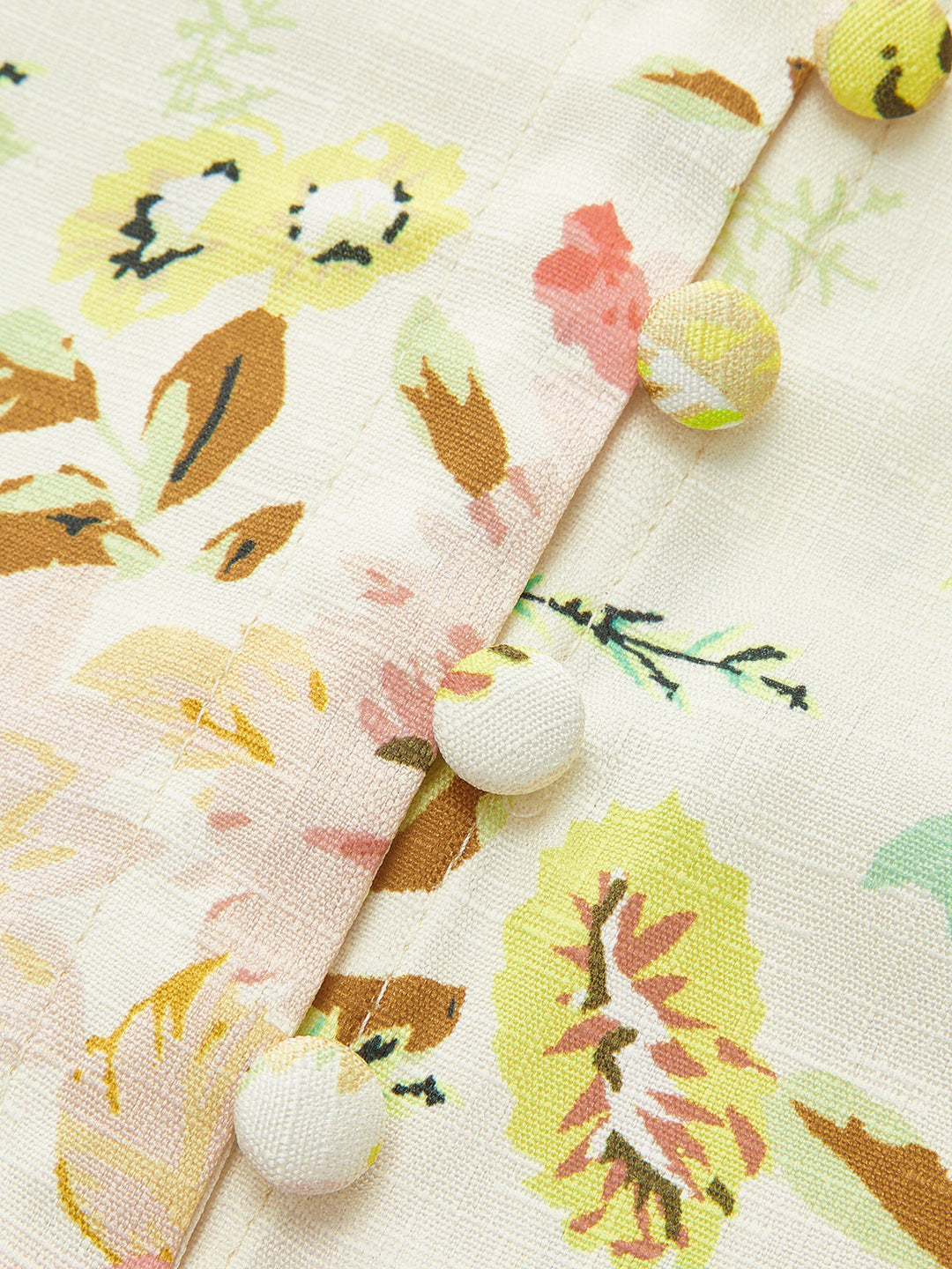 Robe à Manches Longues à Boutons Imprimée Florale avec Ceinture