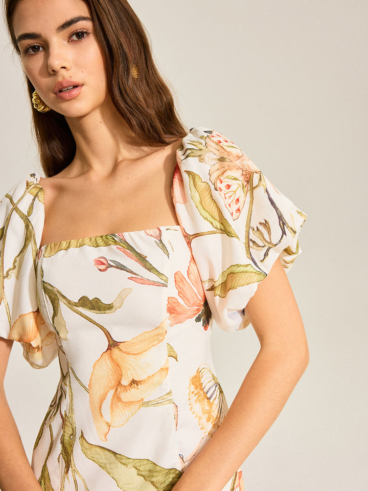 Robe Dos Nu Florale à Manches Bouffantes