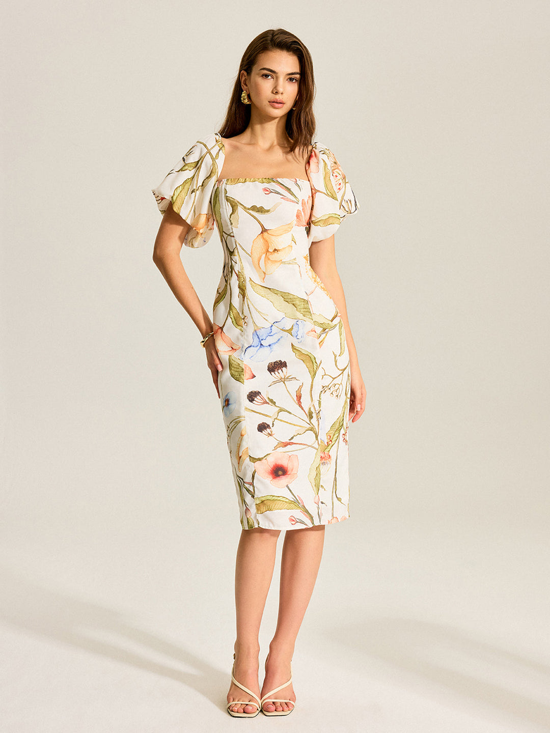 Robe Dos Nu Florale à Manches Bouffantes