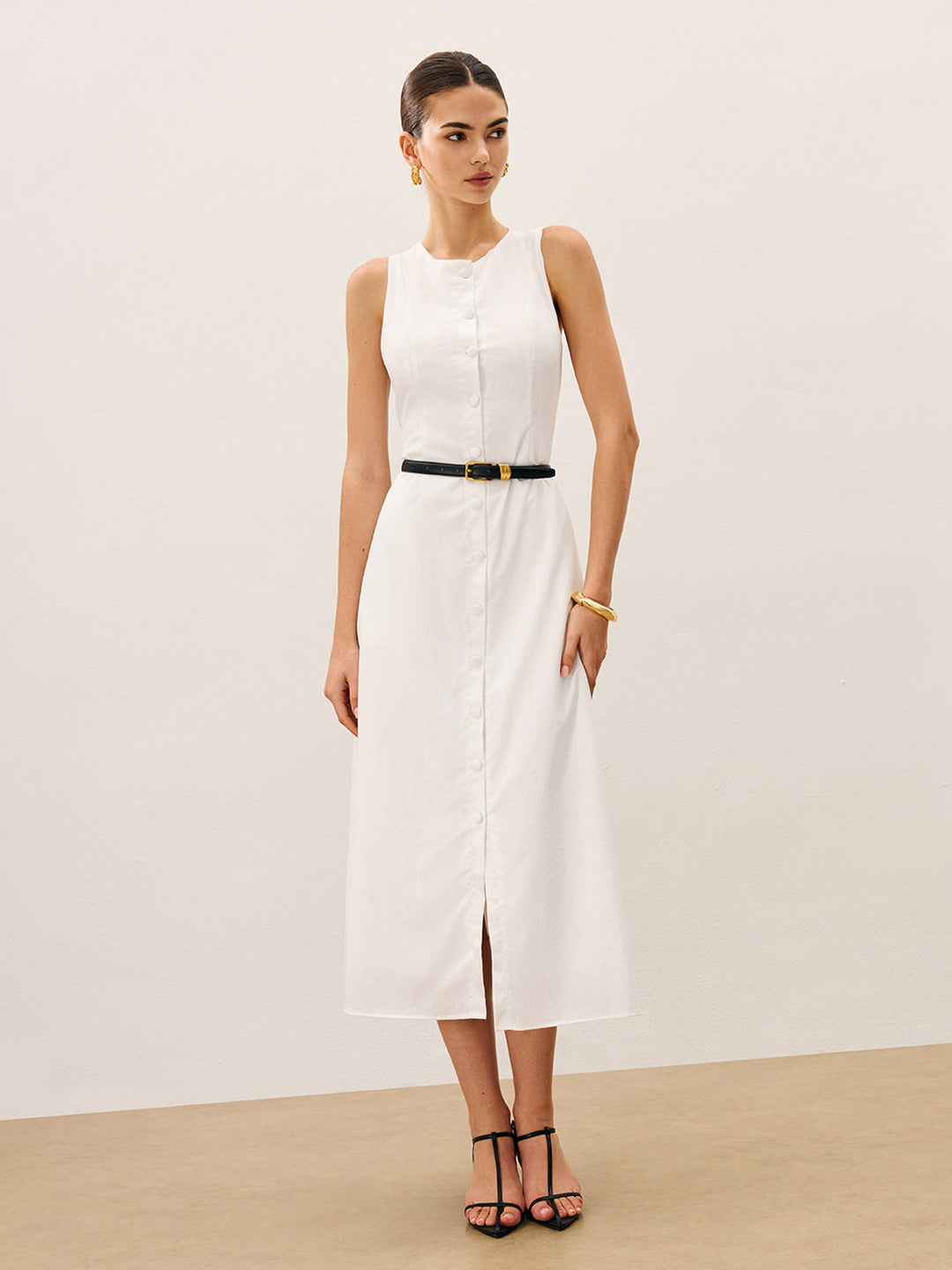 Robe sans manches en coton et lin avec boutonnage sur le devant sans ceinture