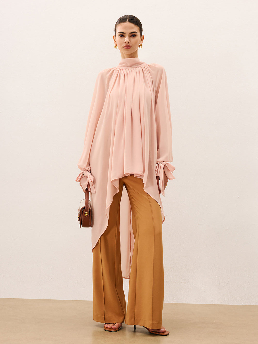 Pantalons évasés taille mi-haute ajustés