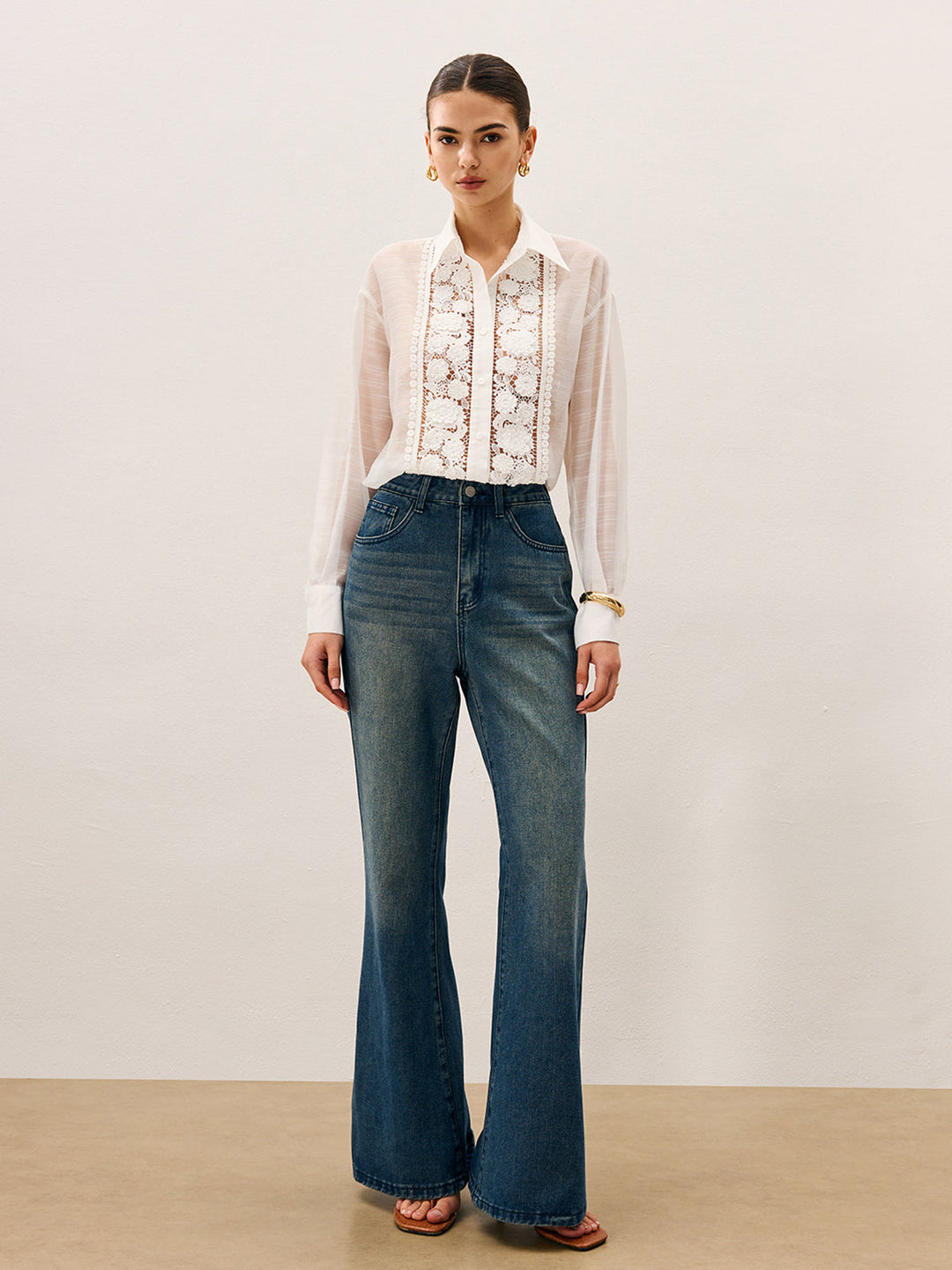 Blouse à Volants en Dentelle Transparente