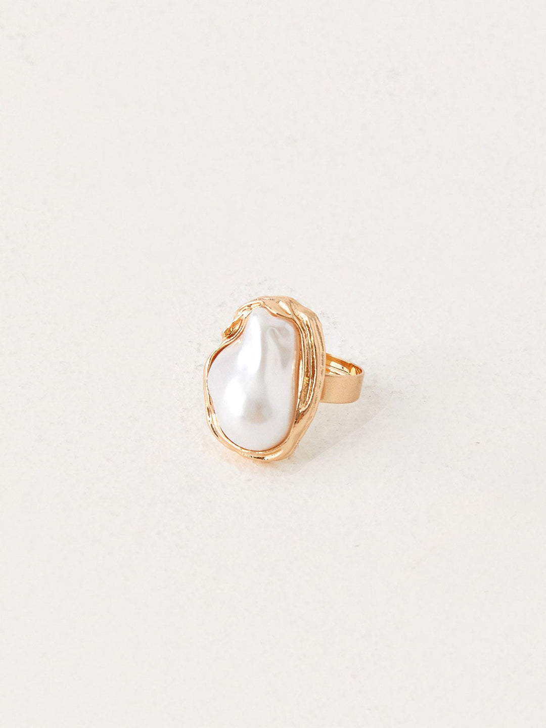 Bague en nacre