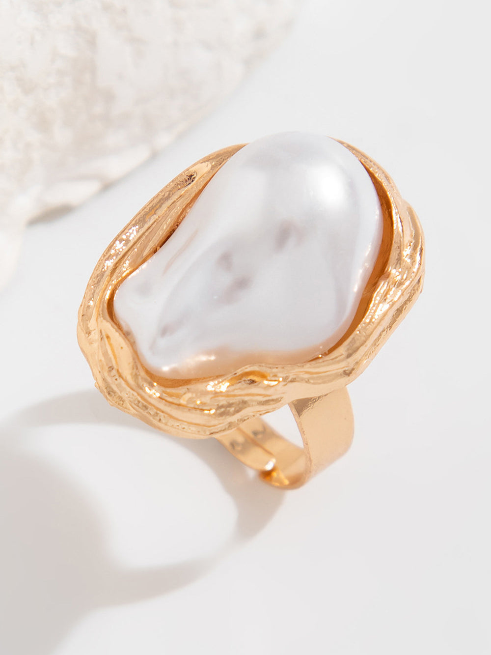 Bague en nacre