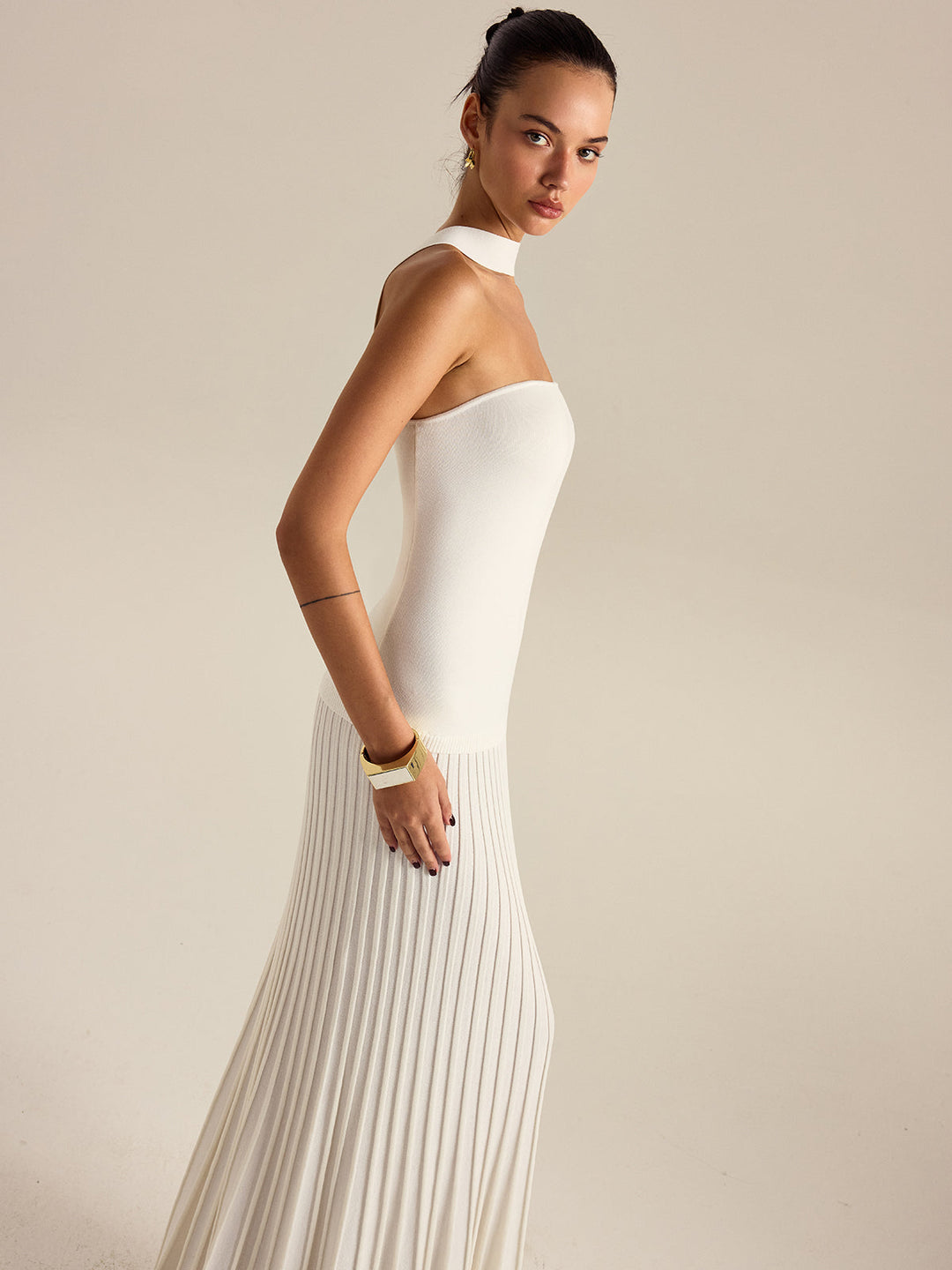 Robe Longue Plissée à Col Plongeant