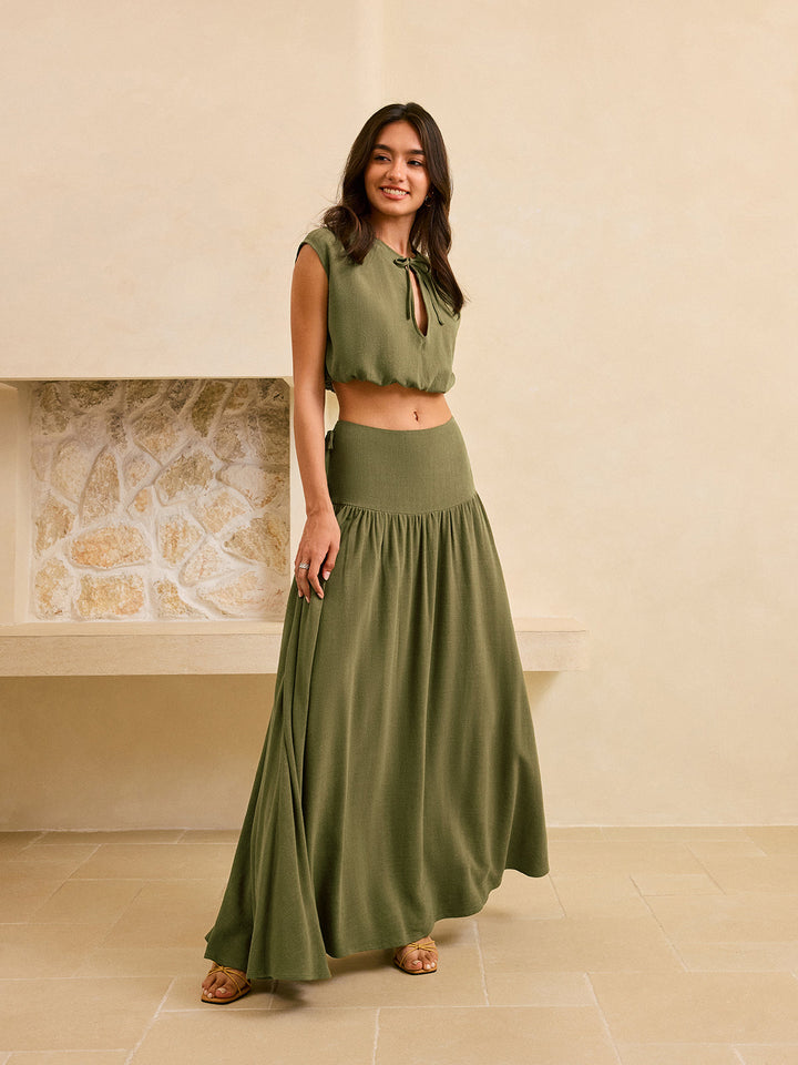 Ensemble Crop Top à Détail Cravate et Jupe Maxi Volantée