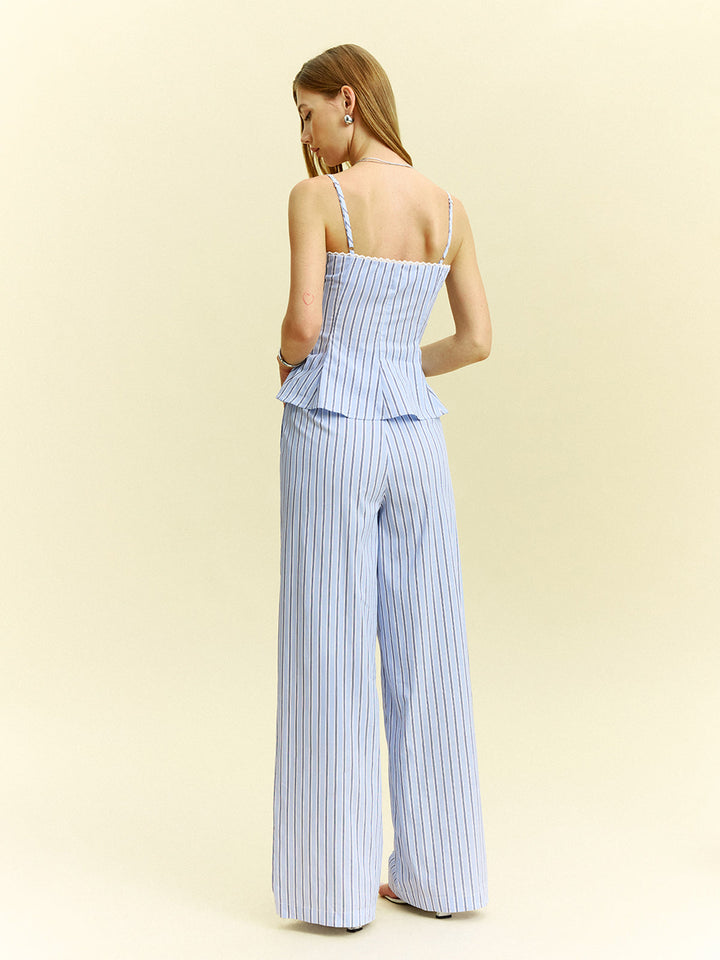 Ensemble haut péplum à rayures et pantalon large