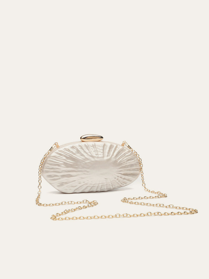 Pochette à texture perle avec chaîne dorée