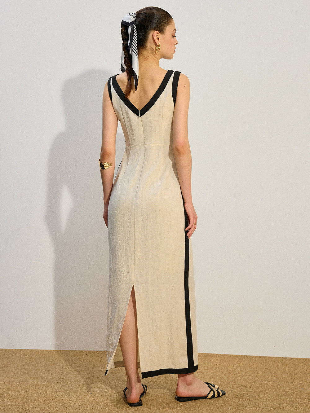 Robe Longue à Bordures Contrastées