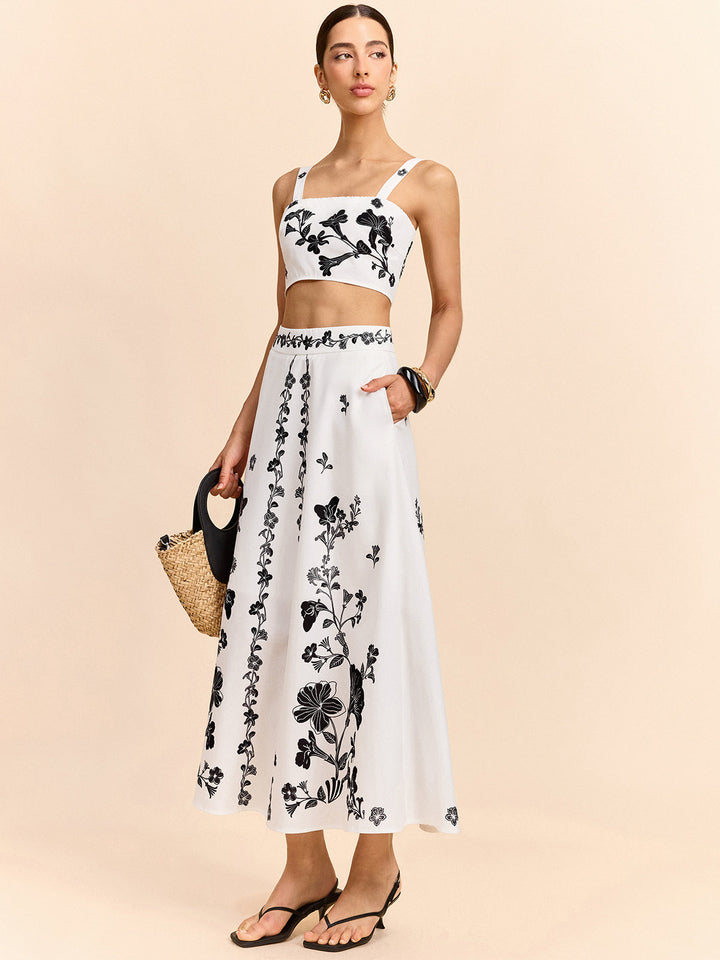 Ensemble Haut Court et Jupe Midi Fleurie Brodé