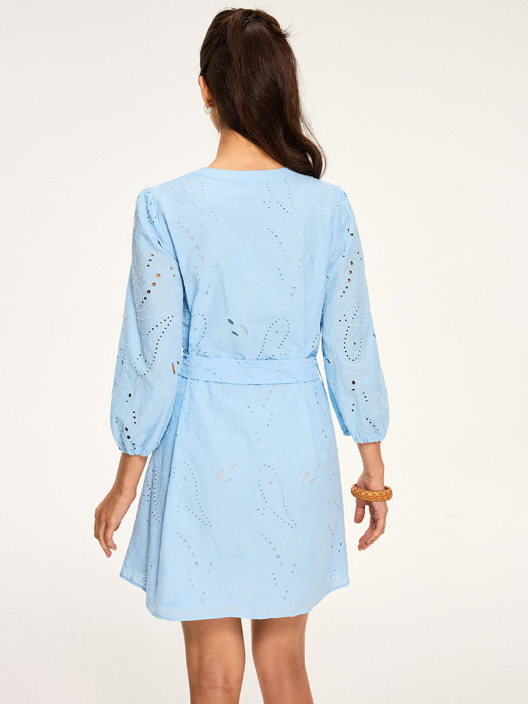 Robe Mini Ceinturée à Œillets