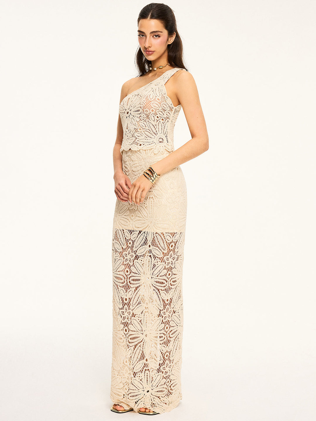 Ensemble jupe longue et top court au crochet à une épaule