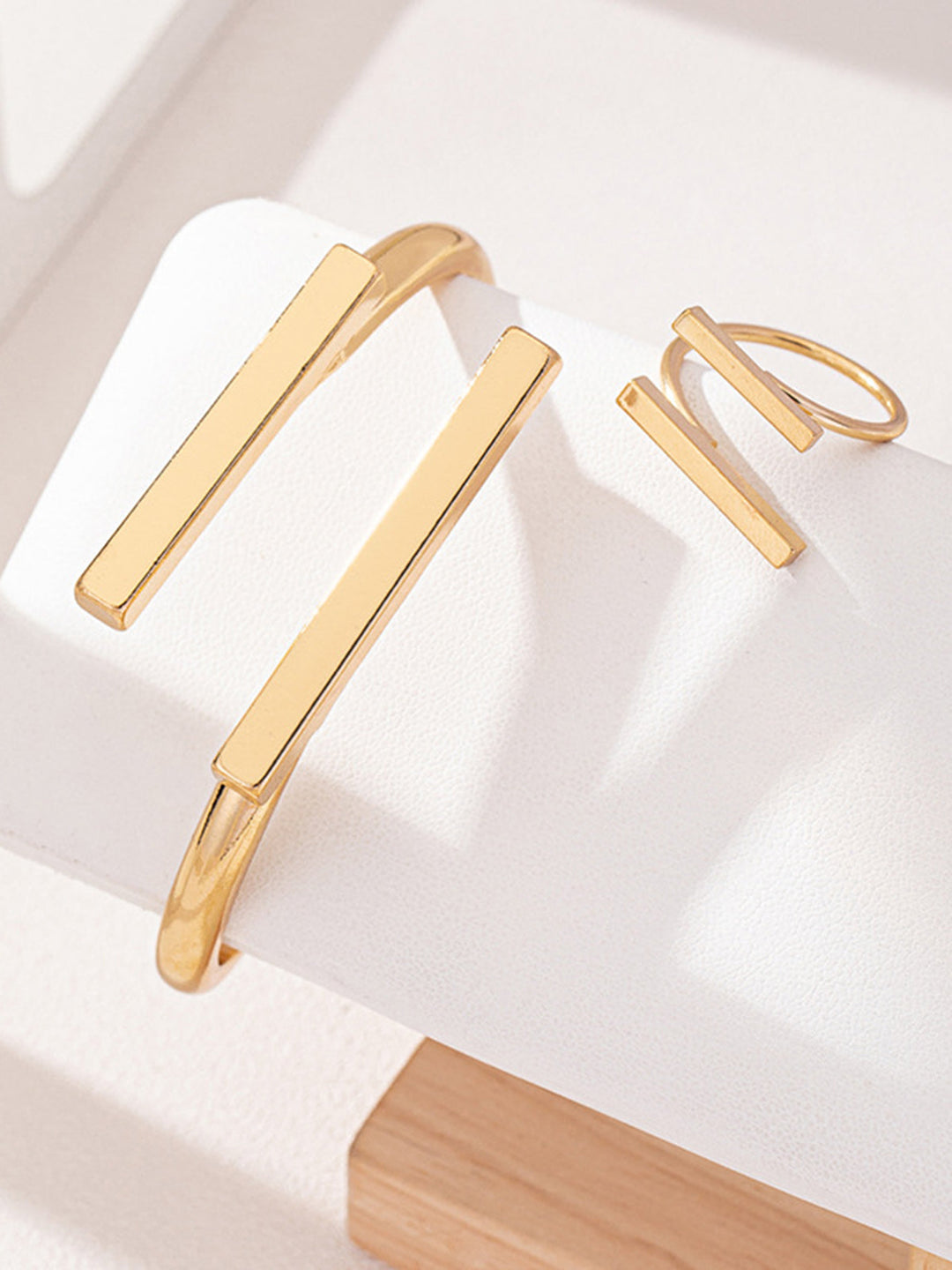 Ensemble Bague & Bracelet Dorés Géométriques